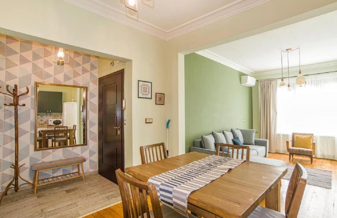 Top Central 2 Bedroom Apartment Next To Ndk 소피아 외부 사진